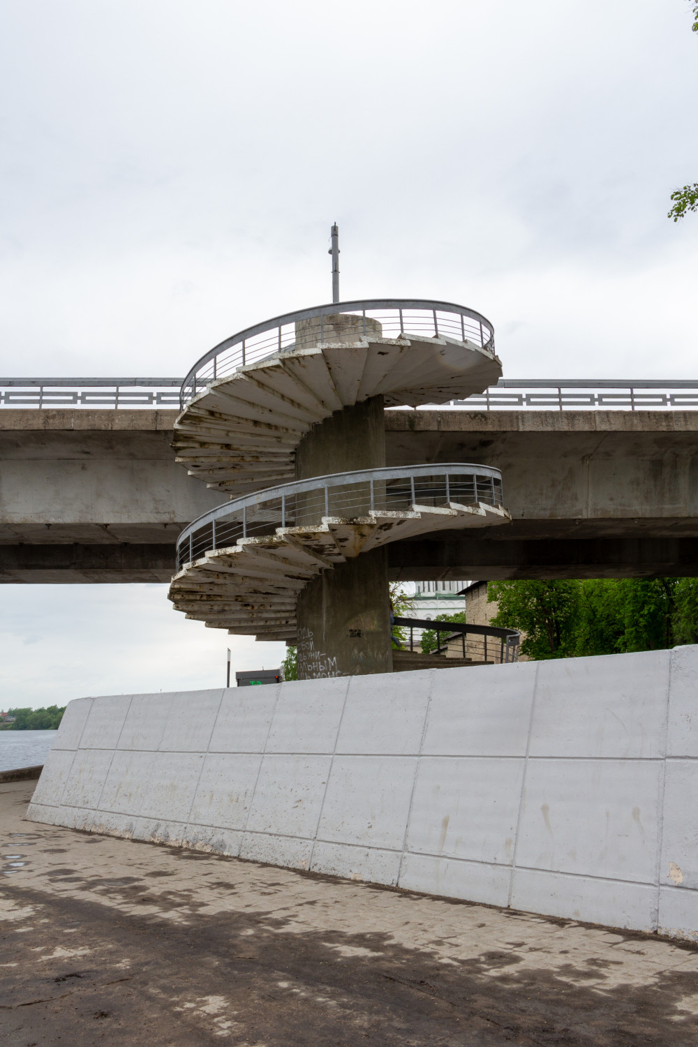 Псков, Рижский проспект, Ольгинский мост