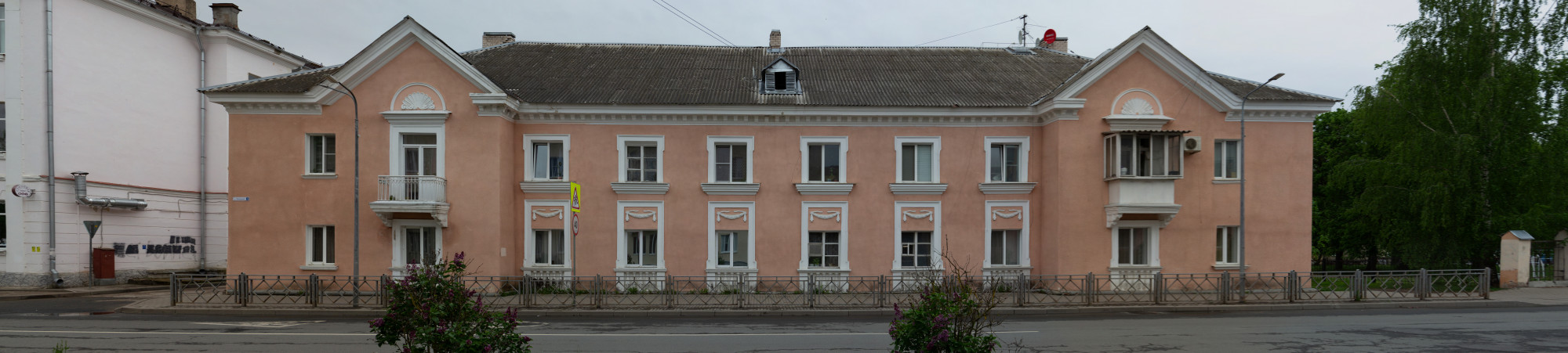 Псков, Улица Калинина, 11