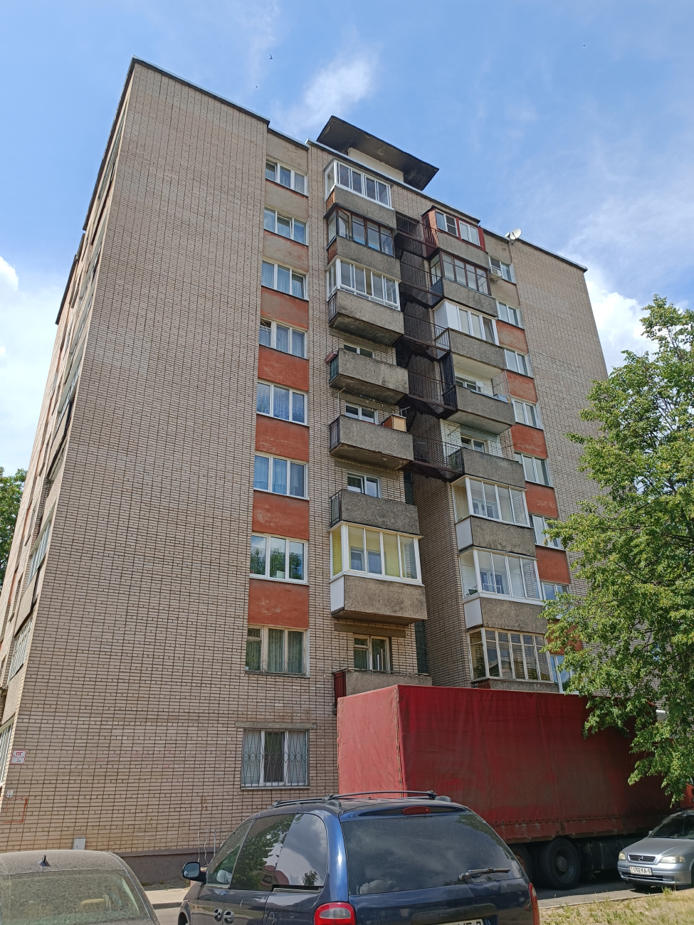 Мінск, Аэродромная улица, 5 корп. 2