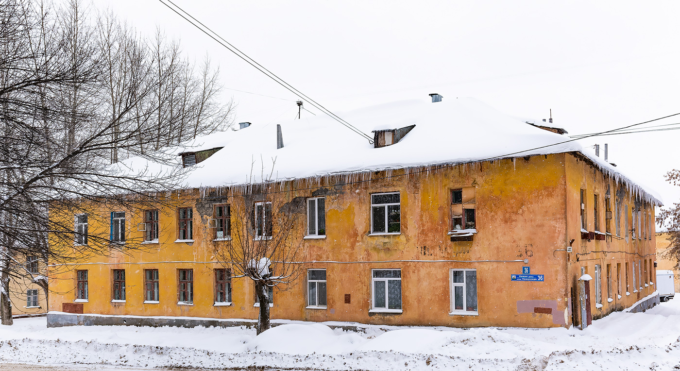 Ufa, Нежинская улица, 36 / Улица Владимира Маяковского, 6