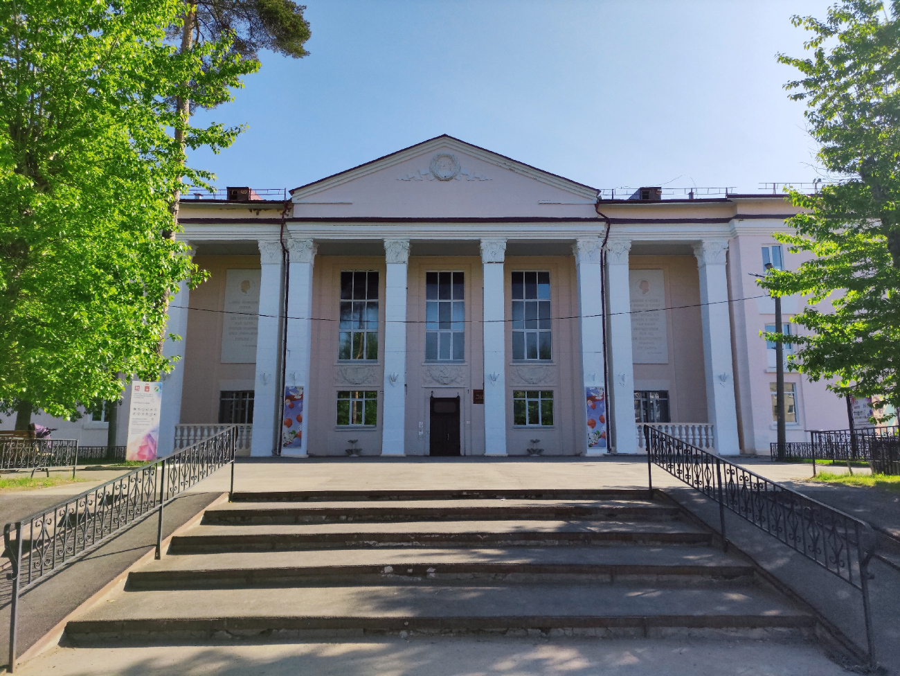Краснокамск, Проспект Маяковского, 9