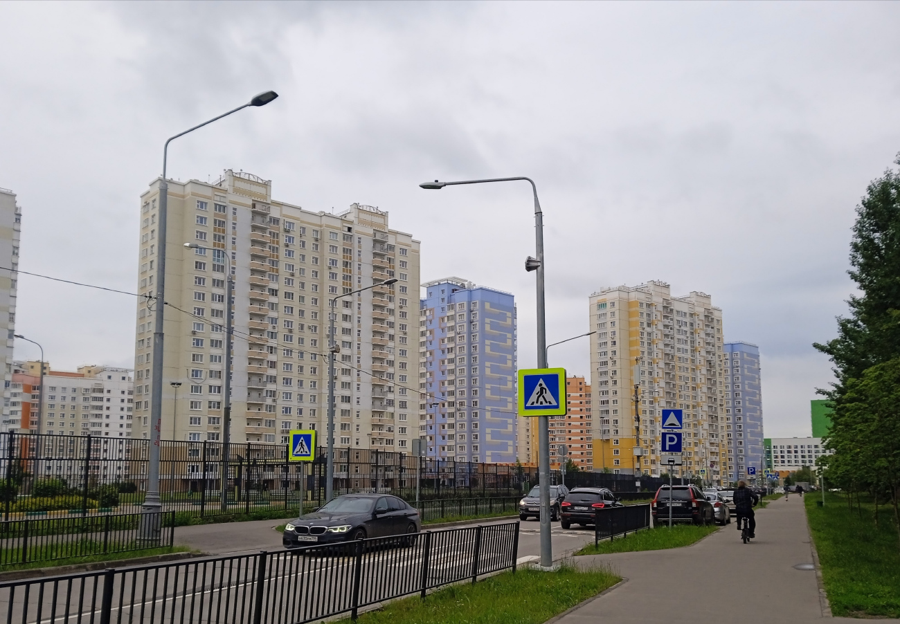 Поселение Сосенское, Улица Александры Монаховой, 95 корп. 4; Улица Александры Монаховой, 95 корп. 2