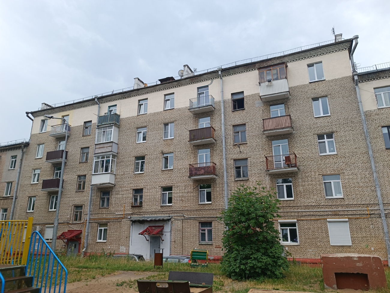 Минск, Партизанский проспект, 13 / Рабочий переулок, 2