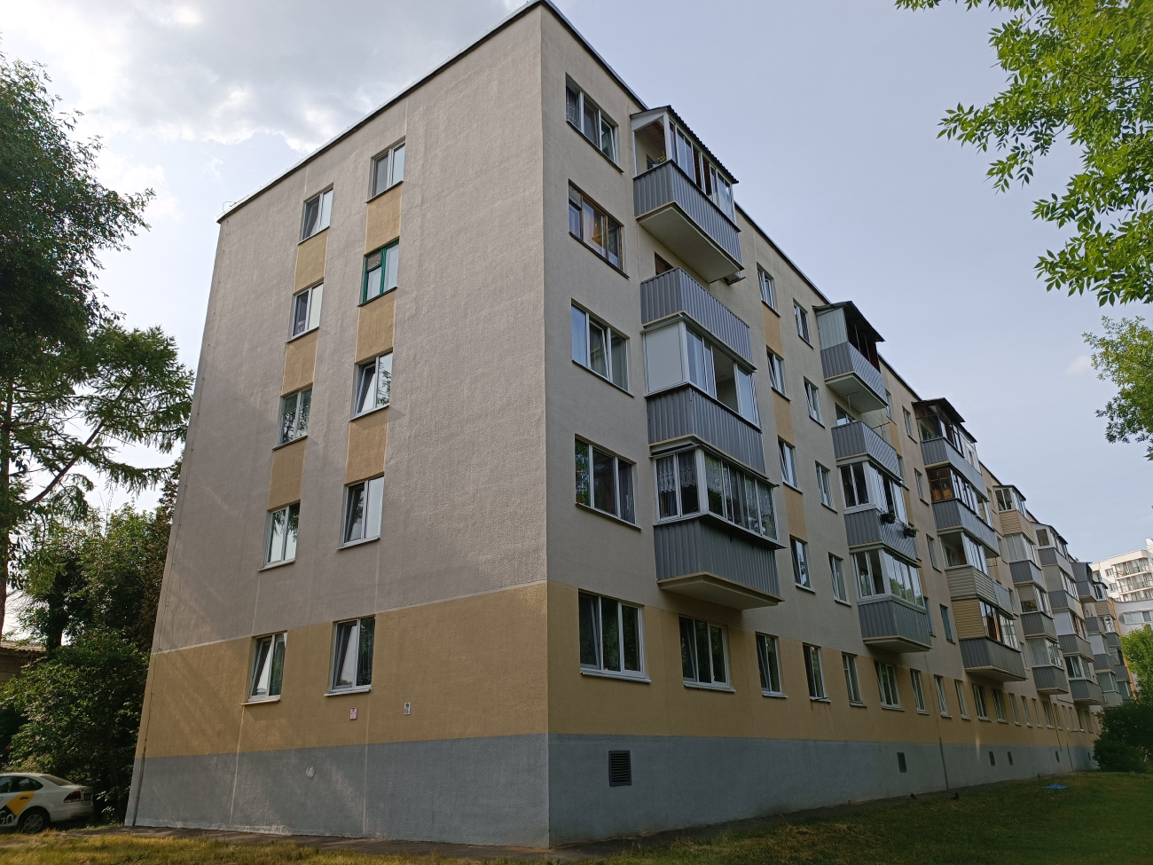 Минск, Улица Лилии Карастояновой, 35