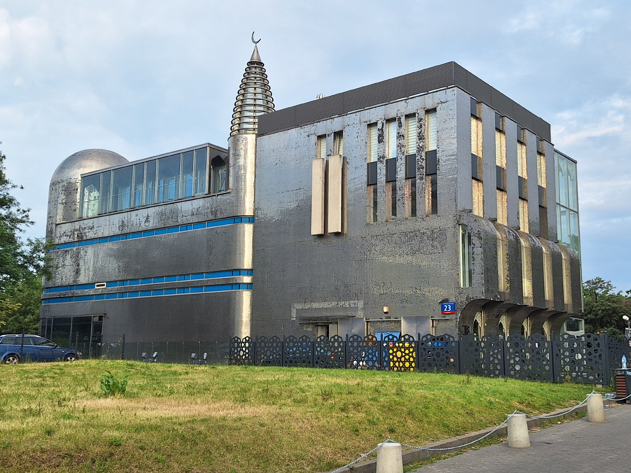 Варшава, Aleja Bohaterów Września, 23