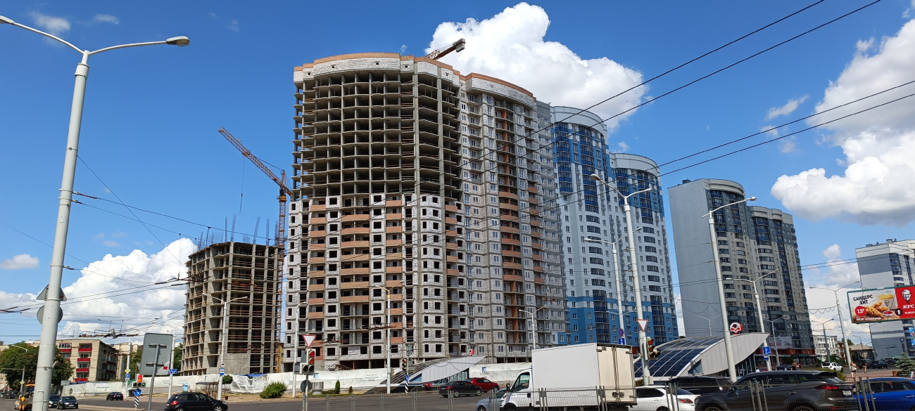 Минск, Проспект Дзержинского, 26; Улица Щорса, 42; Проспект Дзержинского, 24