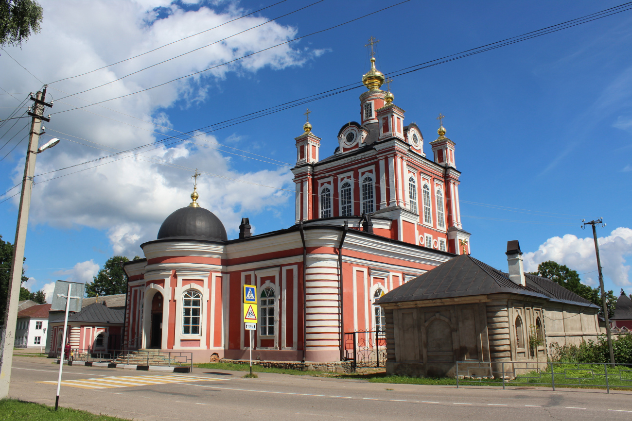 Торопец, Комсомольская улица, 6