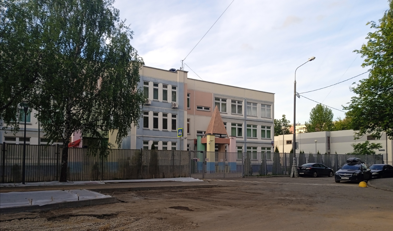 Moscow, Улица Введенского, 27Б