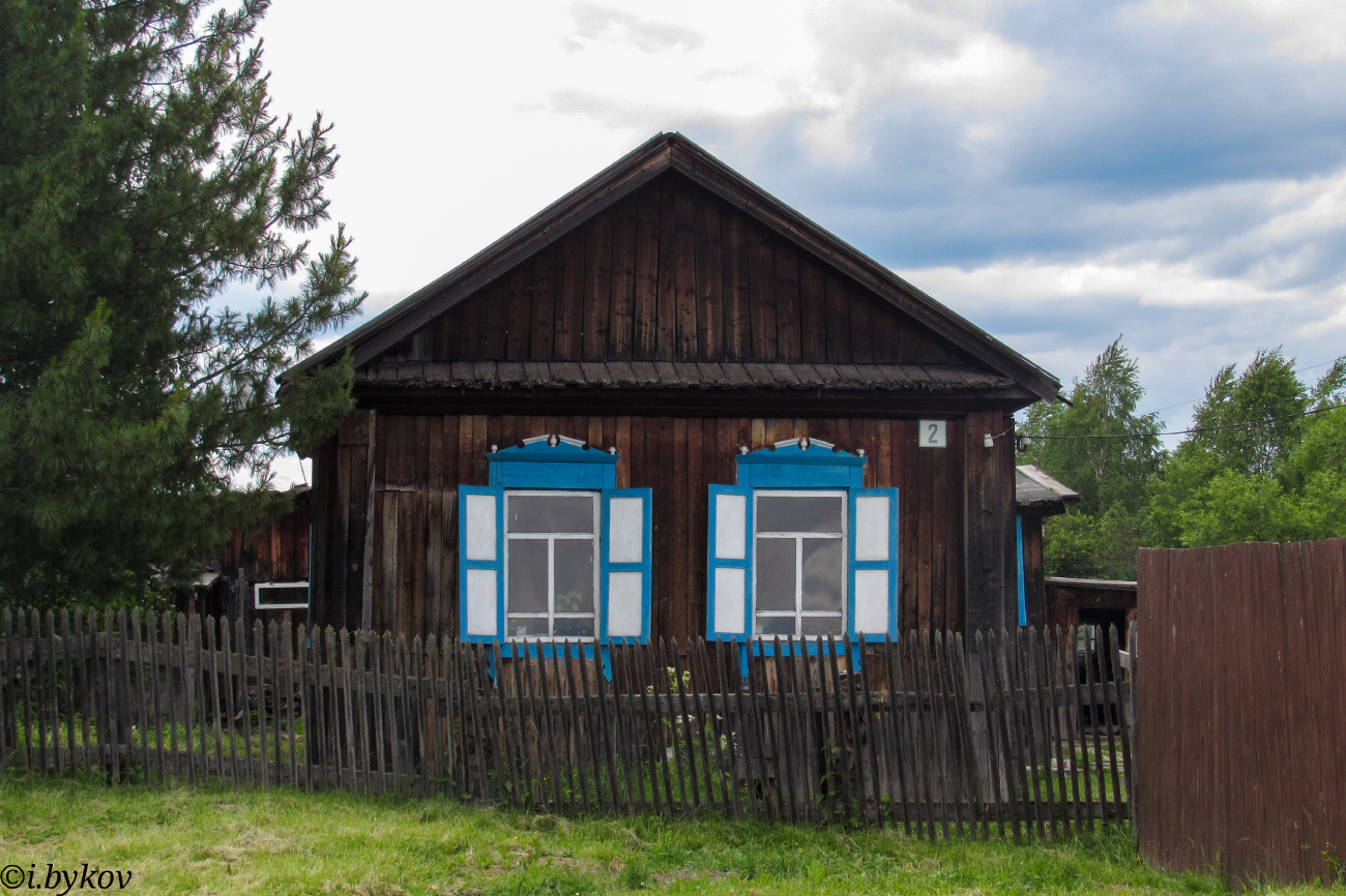 Емельяновский район, прочие н. п., Пос. Зеледеево, Узкоколейная улица, 2