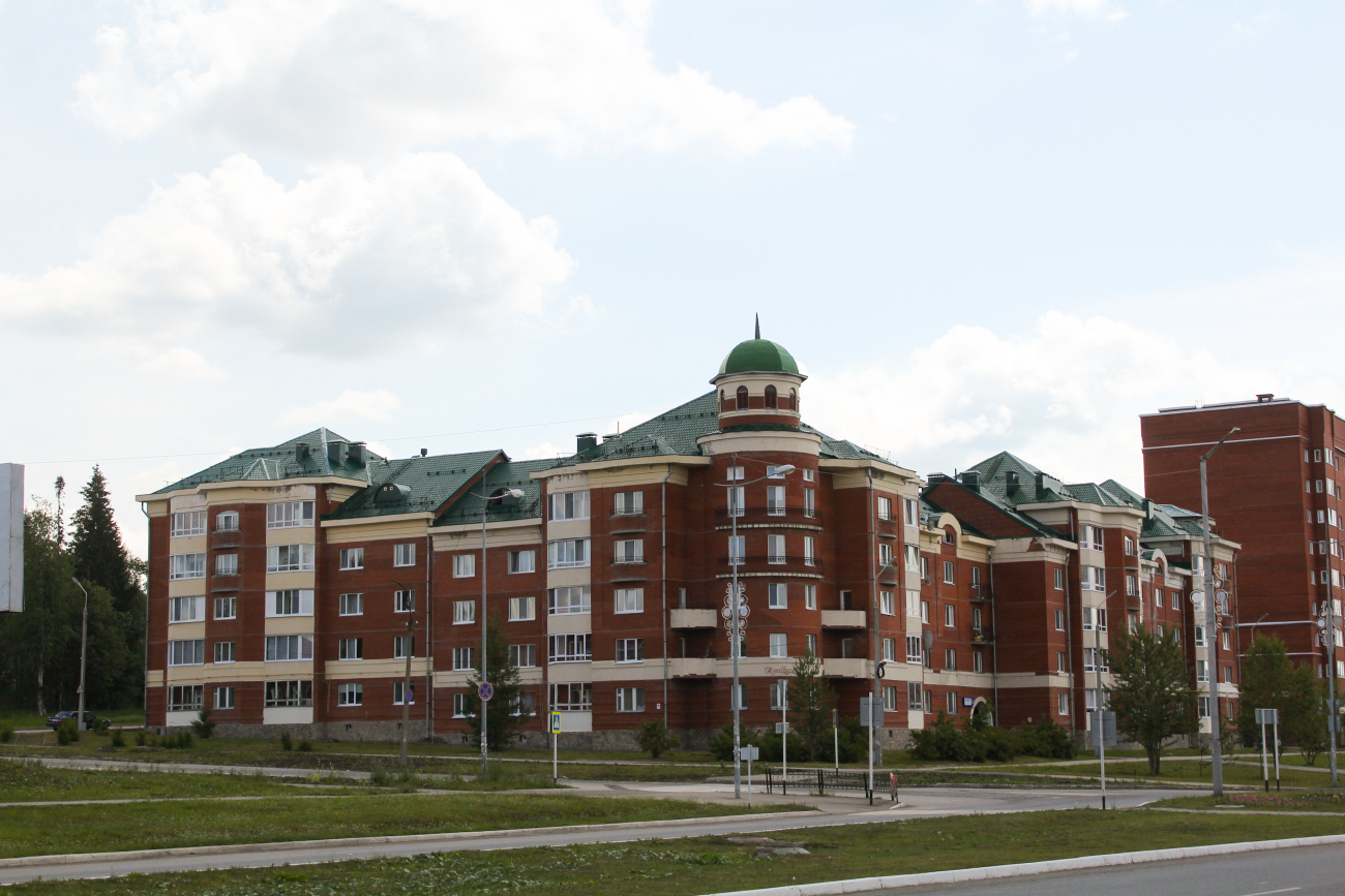 Губаха, Проспект Ленина, 60