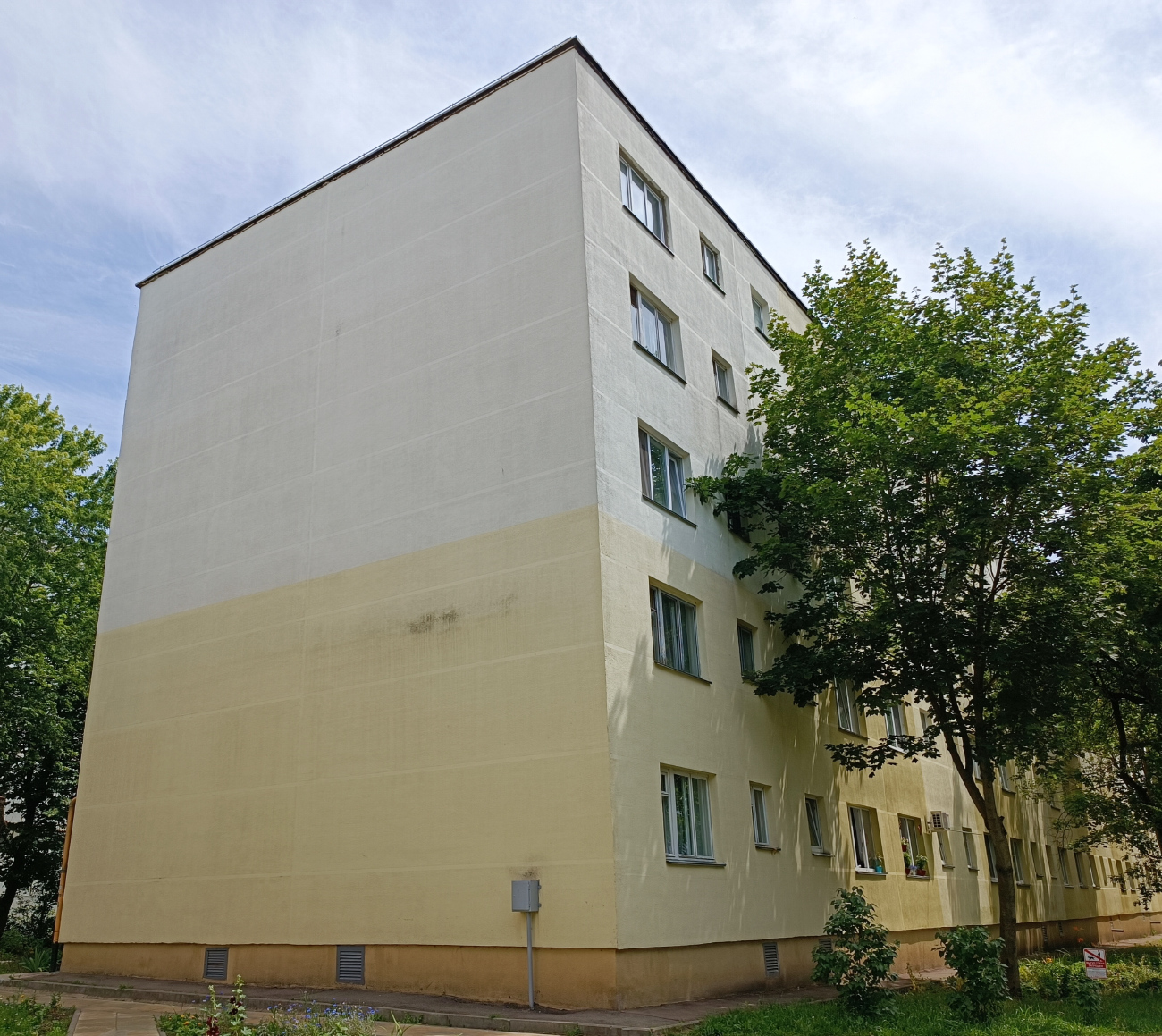 Минск, Уручская улица, 13