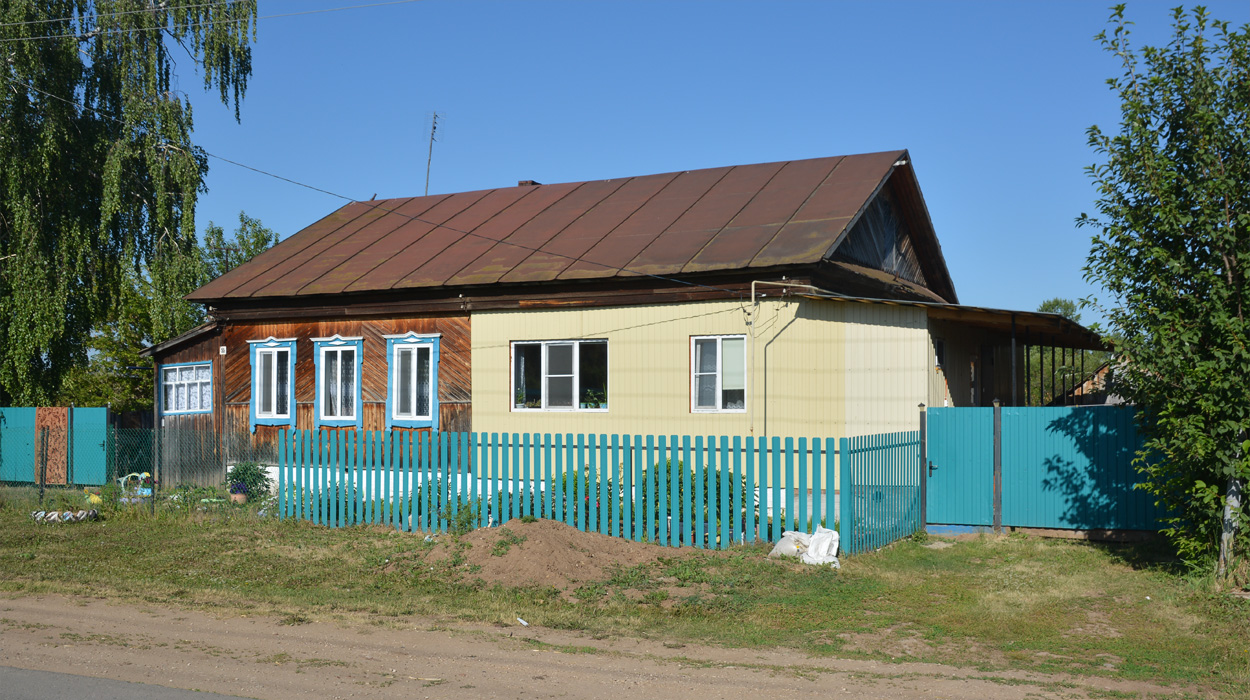 Kukmor district, other localities, С. Лубяны, улица Ленина, 55
