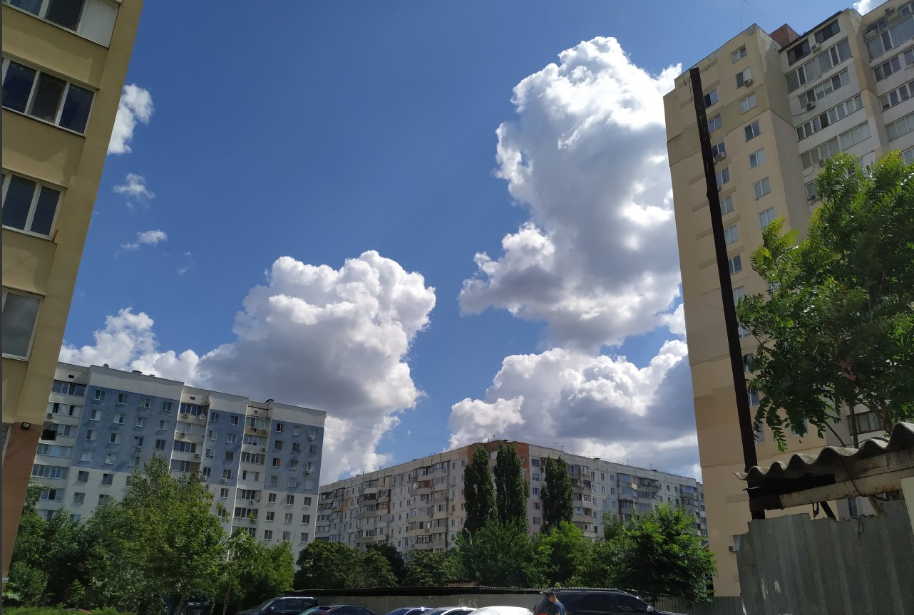 Одесса, Вулиця Володимира Висоцького, 16А; Вулиця Володимира Висоцького, 20; Вулиця Володимира Висоцького, 22; Вулиця Володимира Висоцького, 23А