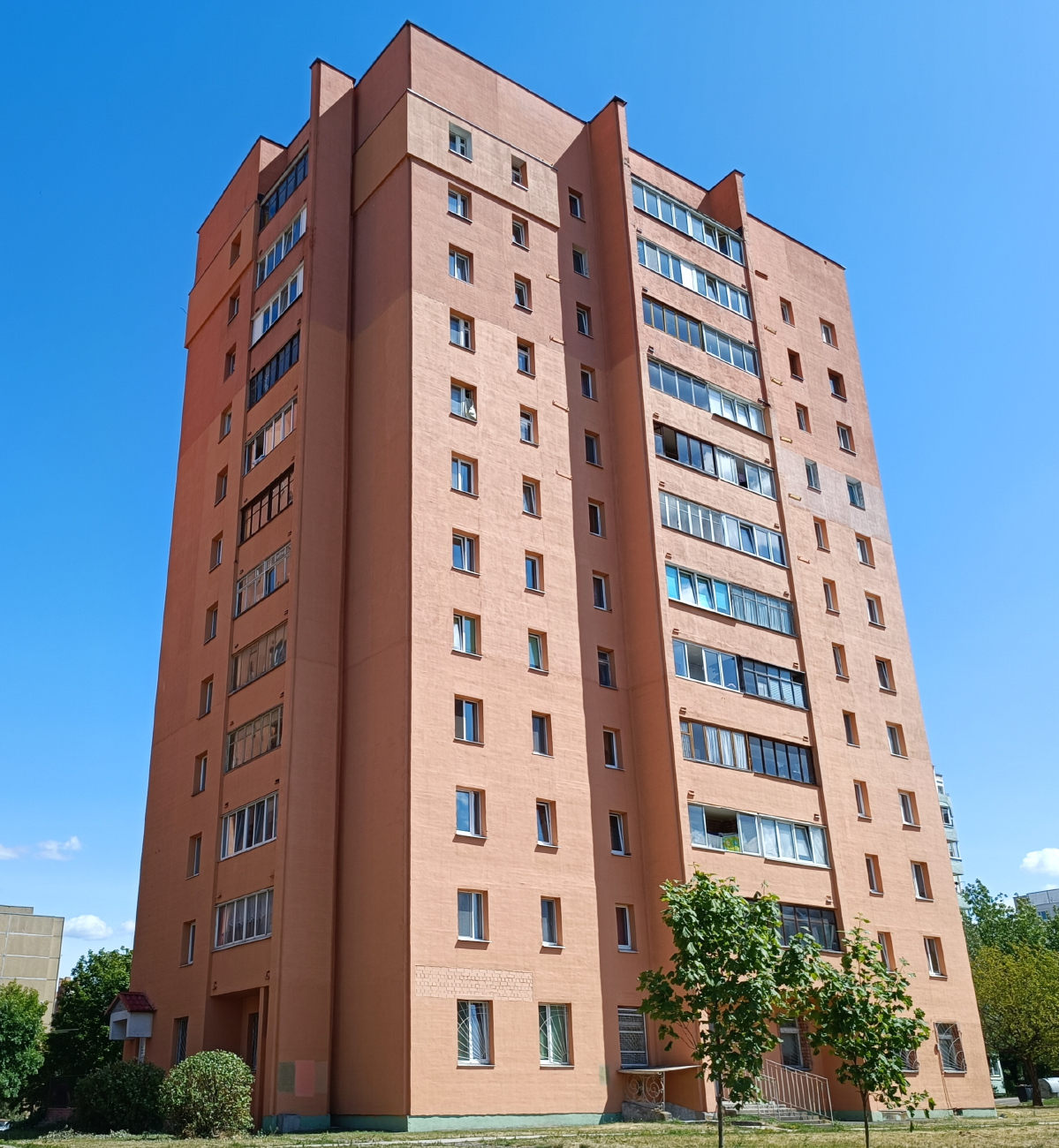 Минск, Улица Михася Лынькова, 23