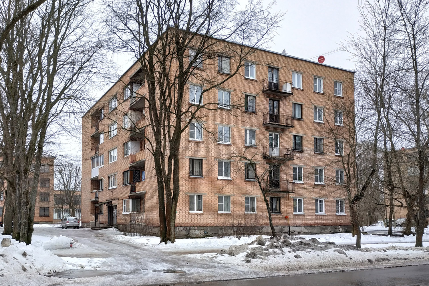 Сясьстрой, Улица Центр, 14Б