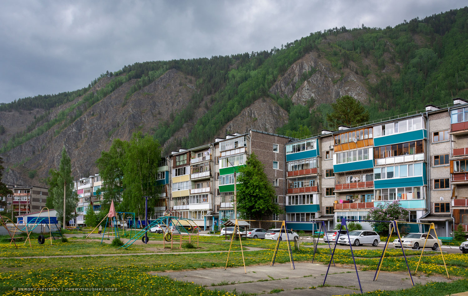 Саяногорск, Рабочий посёлок Черёмушки, 11; Рабочий посёлок Черёмушки, 11А