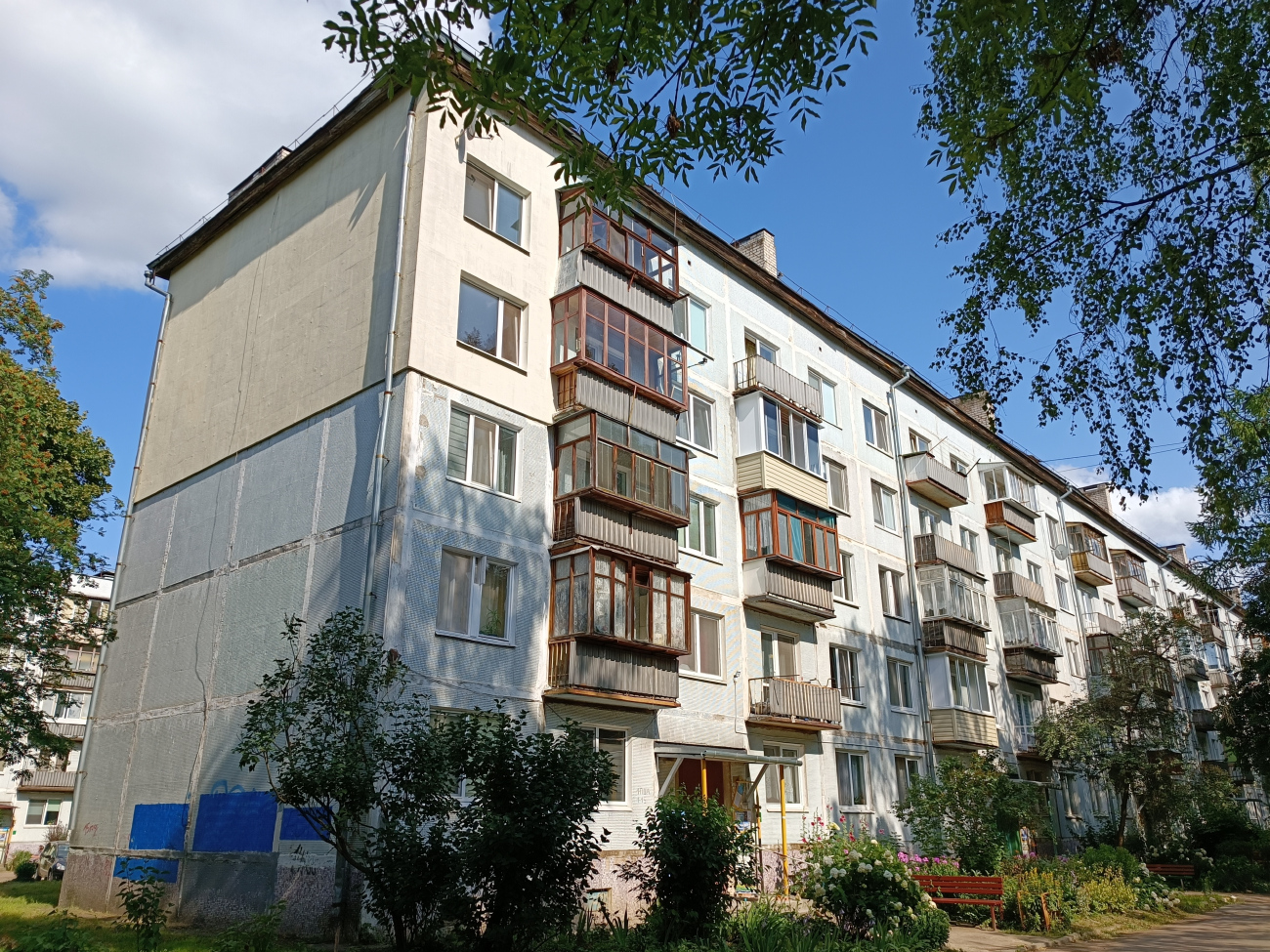 Мачулищи, Молодёжная улица, 4
