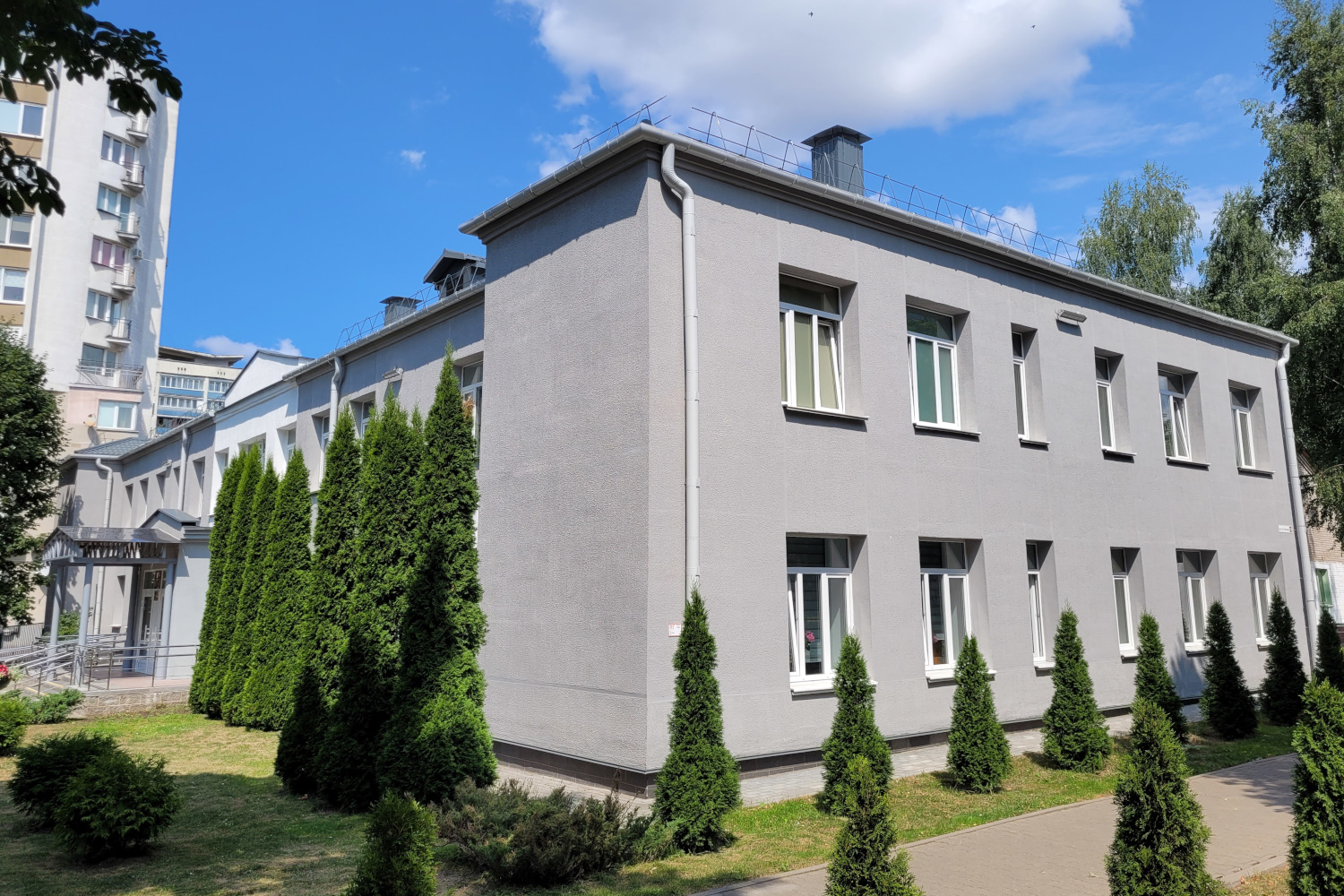 Минск, Улица Якуба Коласа, 13
