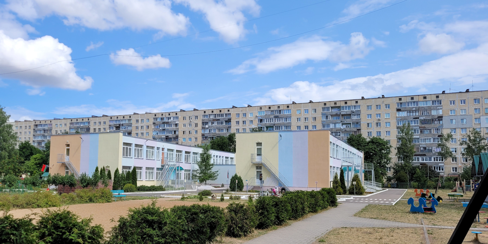 Минск, Улица Максима Богдановича, 102; Улица Максима Богдановича, 96