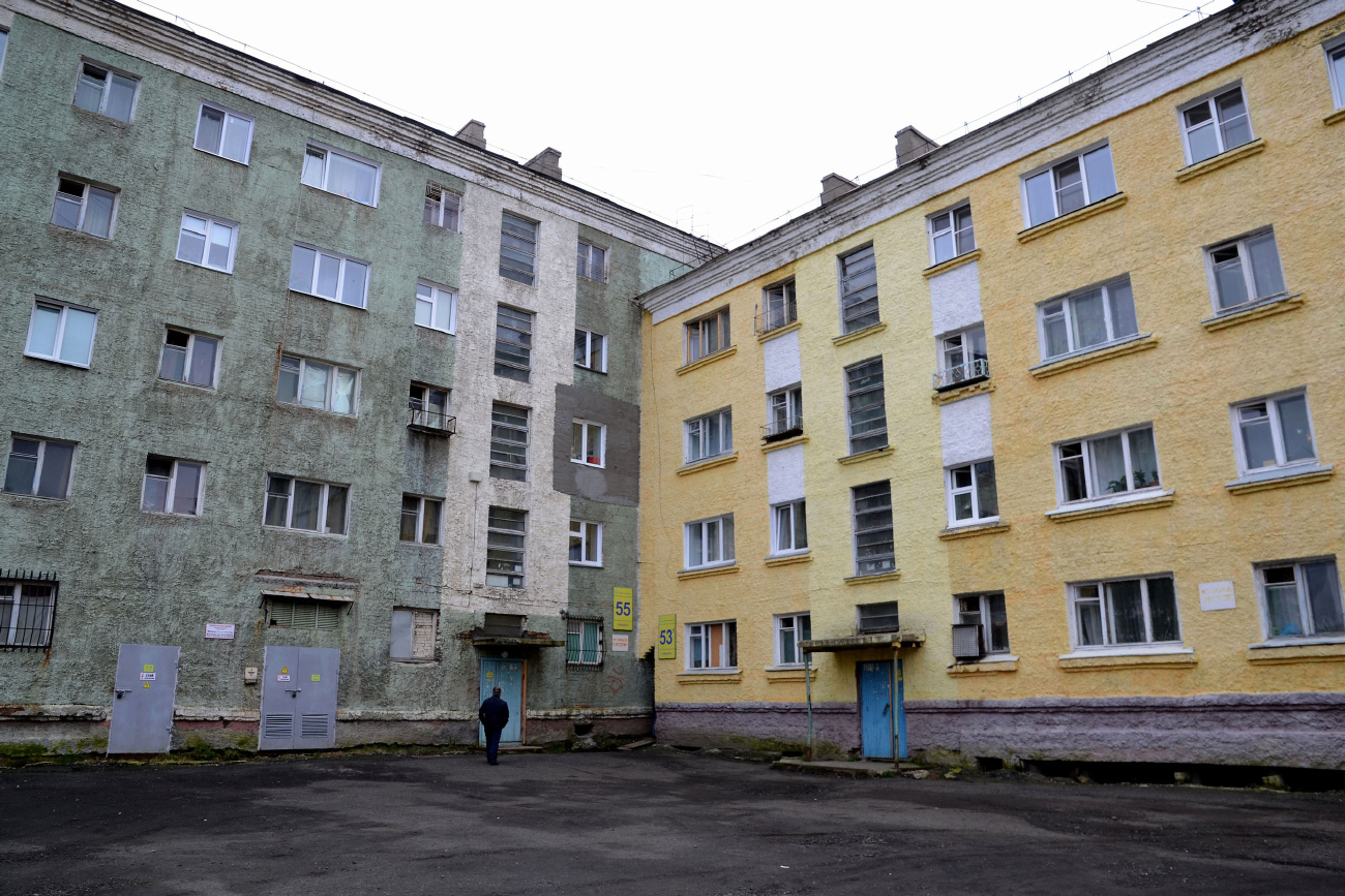 Дудинка, Улица Горького, 55; Улица Горького, 53/1