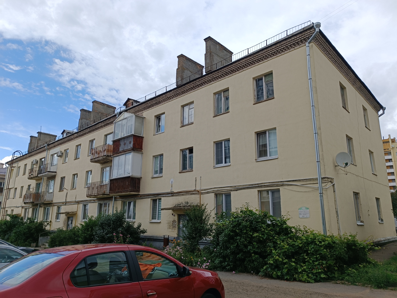 Минск, Улица Тарханова, 7