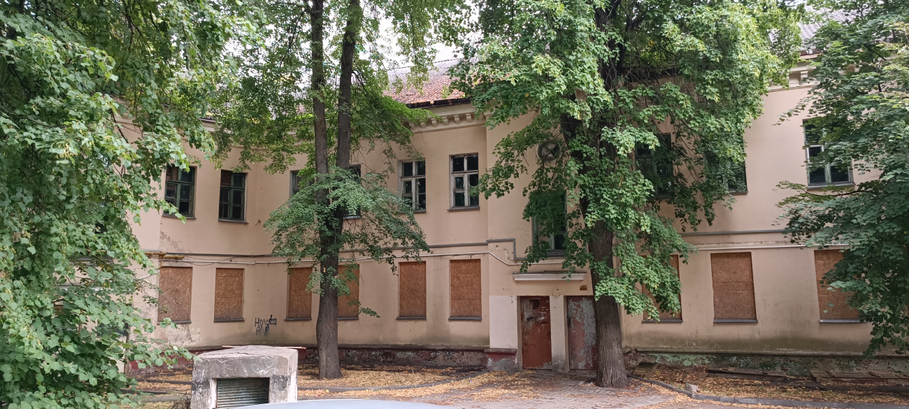 Минск, Гвардейская улица, 9 / Улица Тарханова, 1