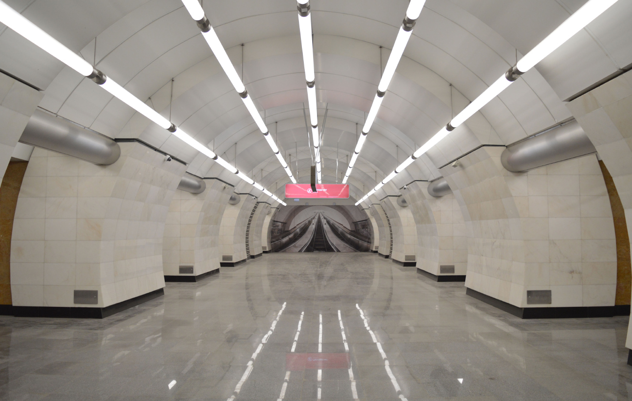 Москва, Люблинско-Дмитровская линия Московского Метрополитена, станция метро «Окружная»