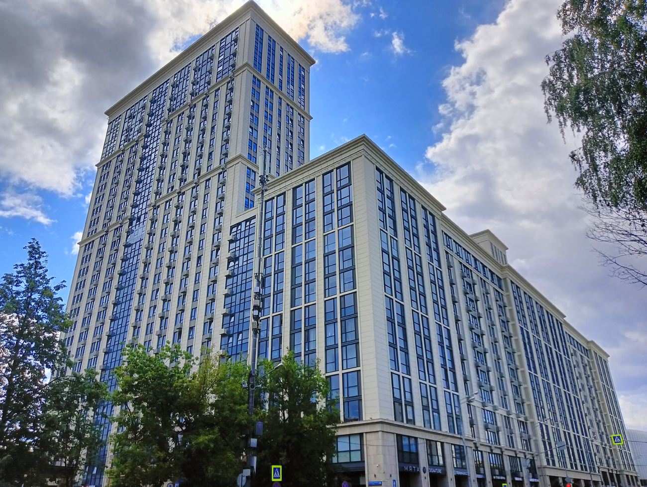 Москва, Улица Василисы Кожиной,  13