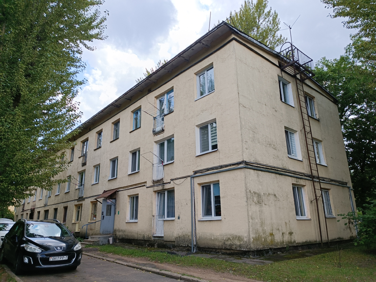 Минск, Орловская улица, 62 / Нововиленская улица, 16