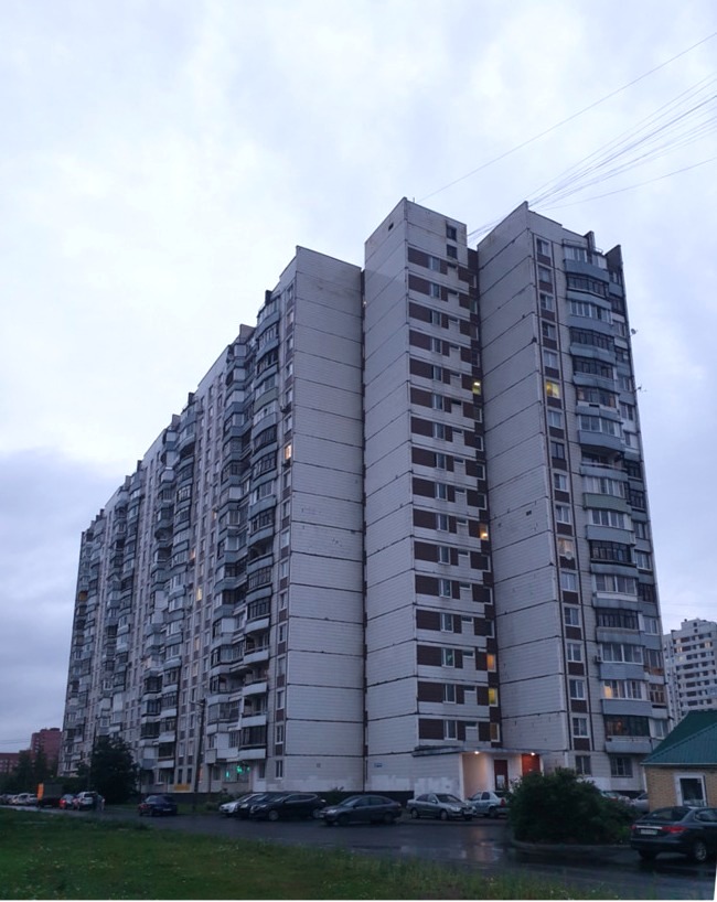 Yaroslavl, Ленинградский проспект, 88 / Улица Строителей, 23