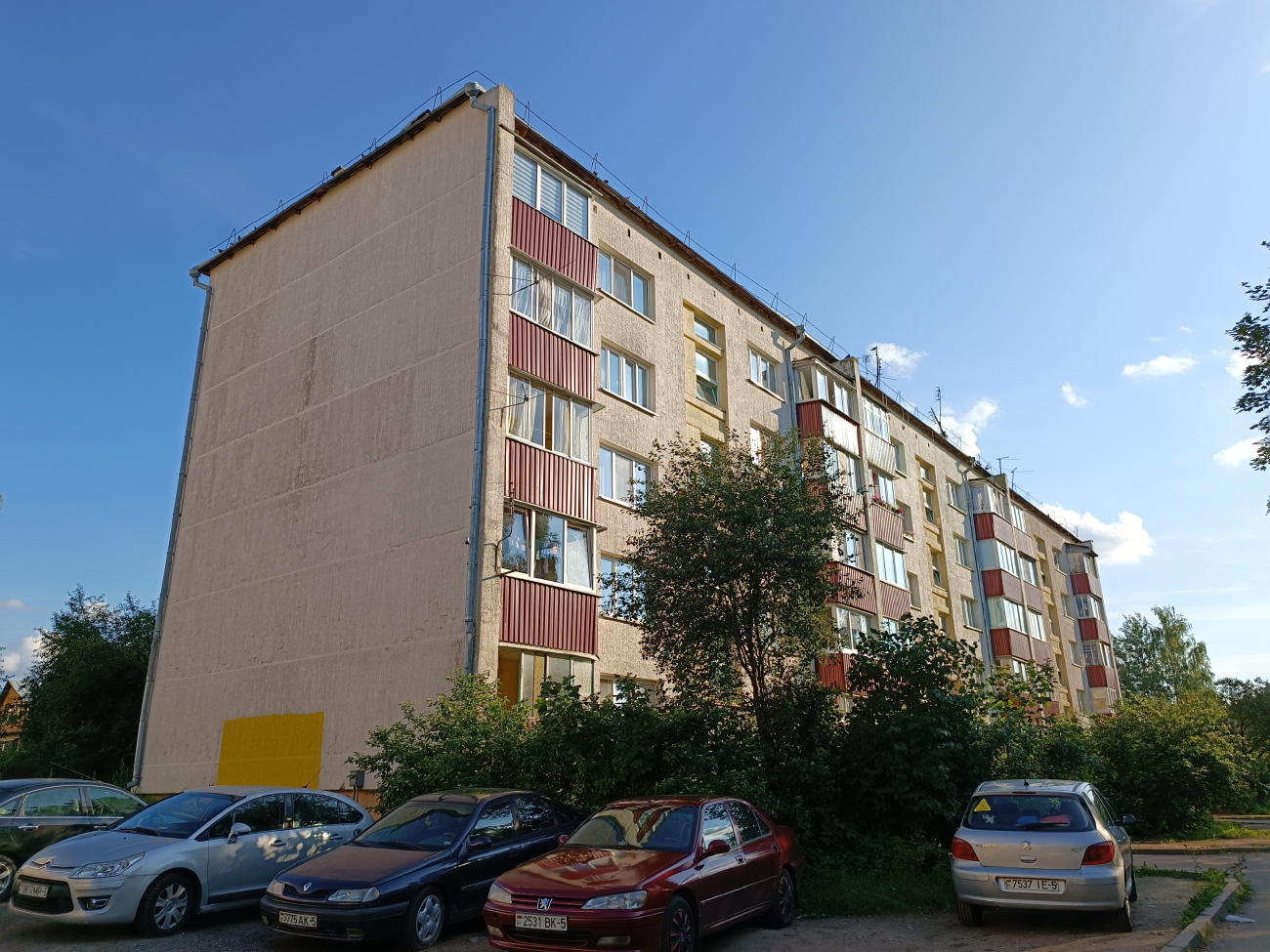 Юбилейный, Коммунальная улица, 12