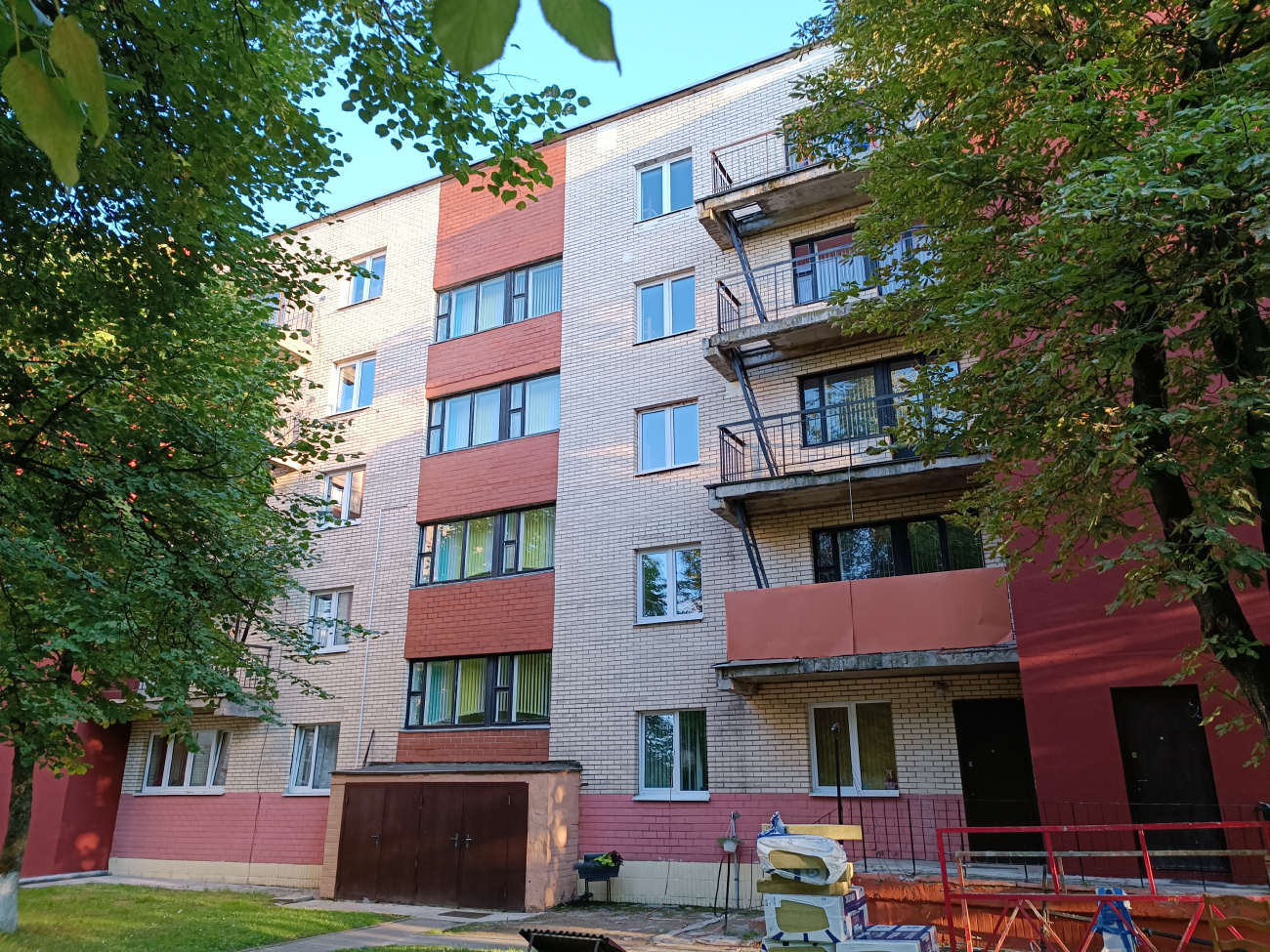 Сеница, Набережная улица, 59 корп. 2