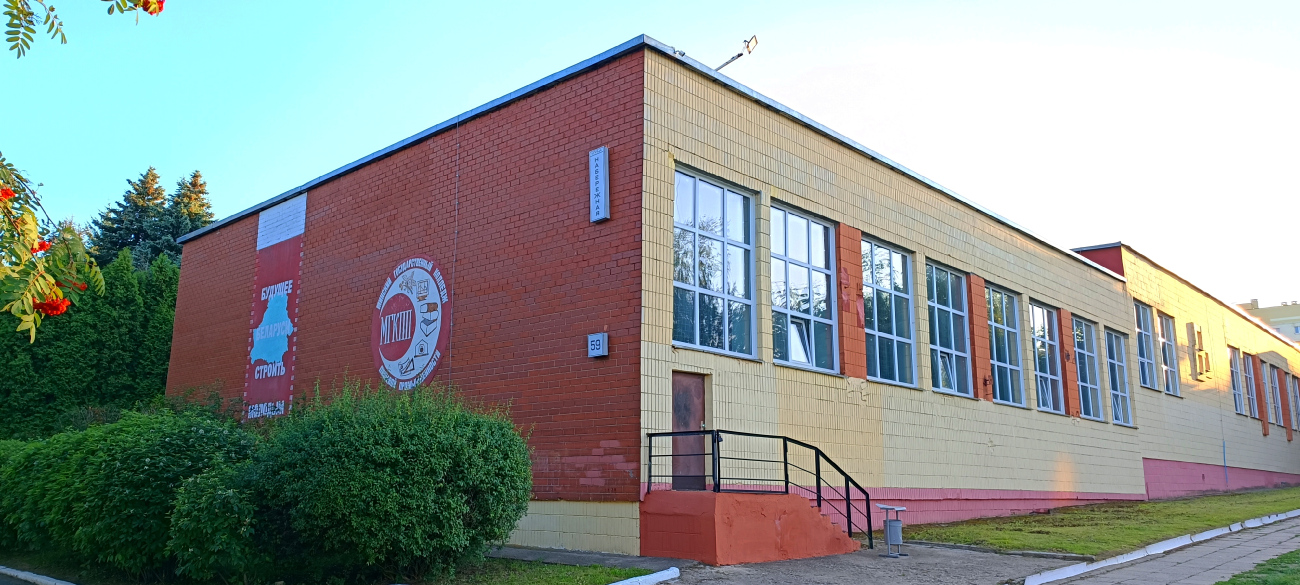 Сеница, Набережная улица, 59