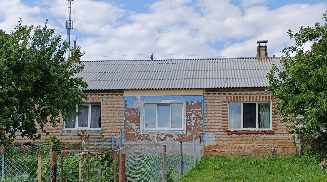 Канютичи, Школьная улица, 10