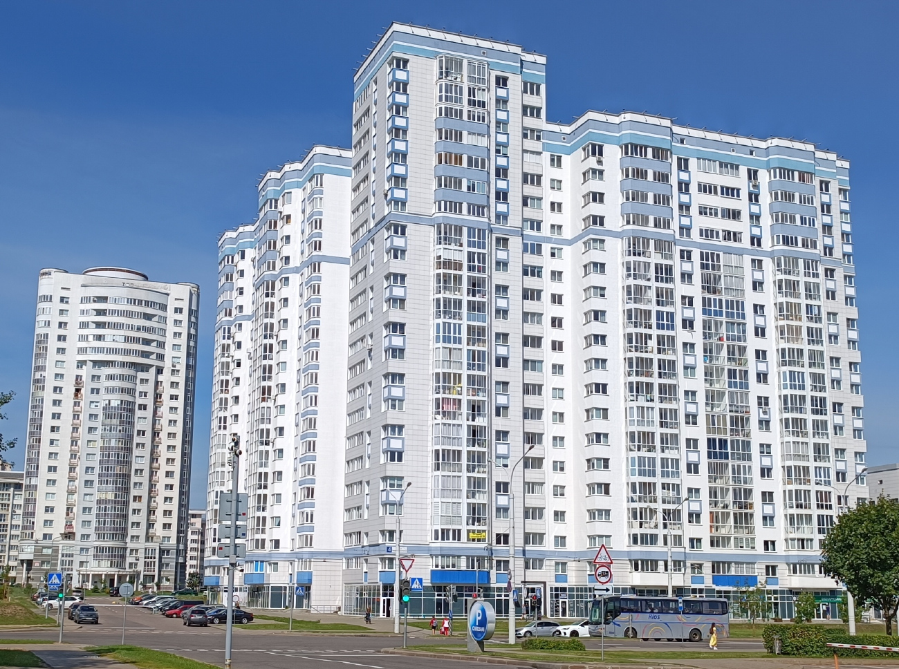 Минск, Нарочанская улица, 4