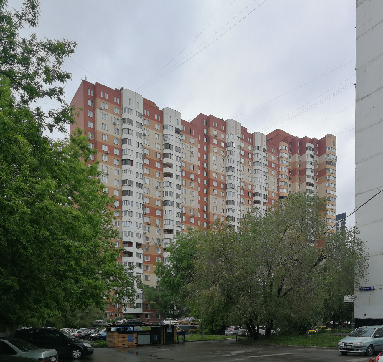 Москва, Улица Маршала Берзарина, 21