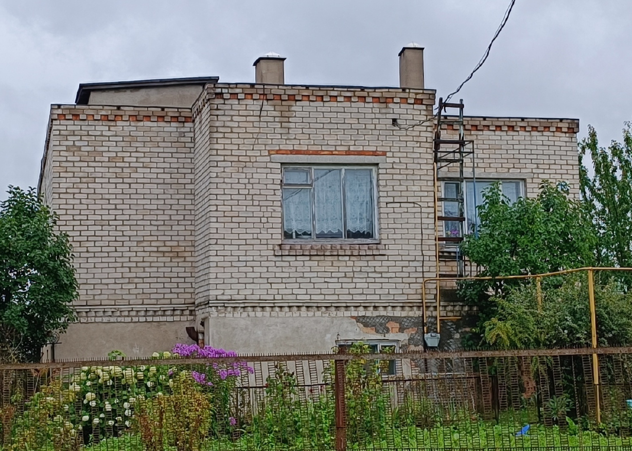 Ждановичи, Улица Танкистов, 1Б