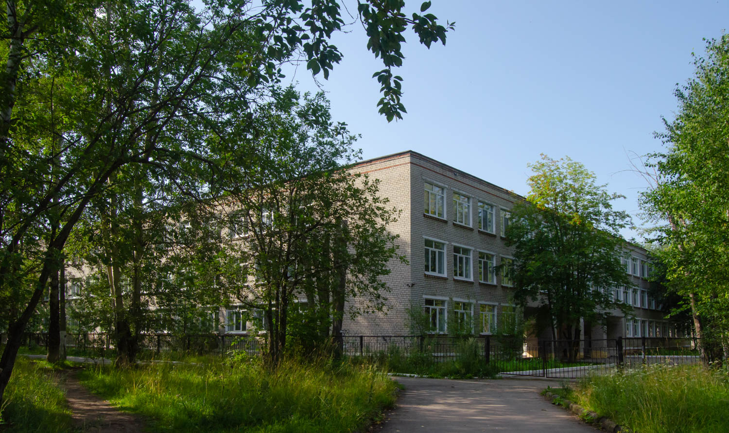 Соликамск, Молодёжная улица, 17А