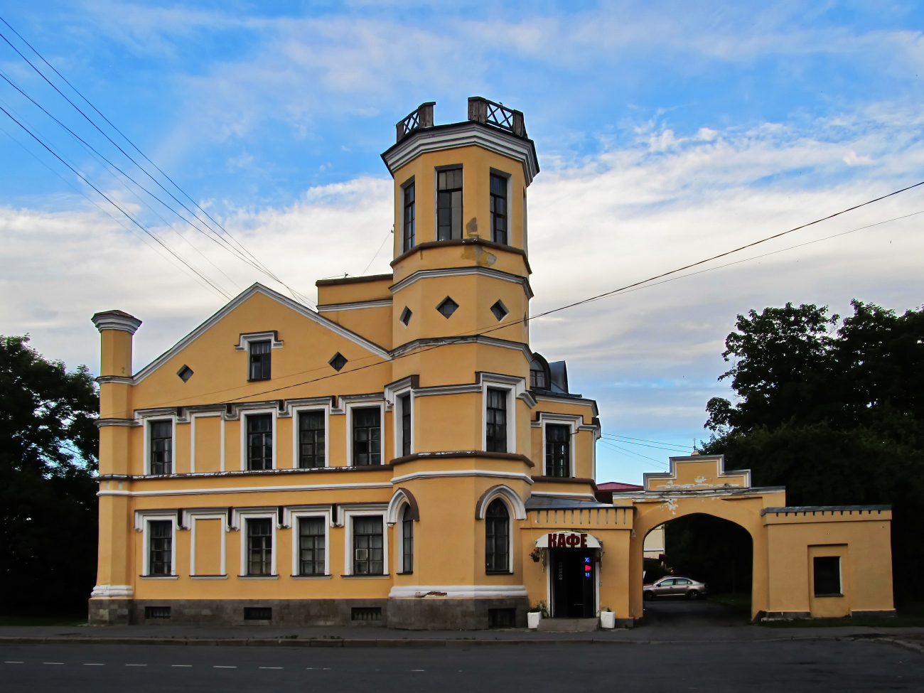Петергоф, Санкт-Петербургский проспект, 46