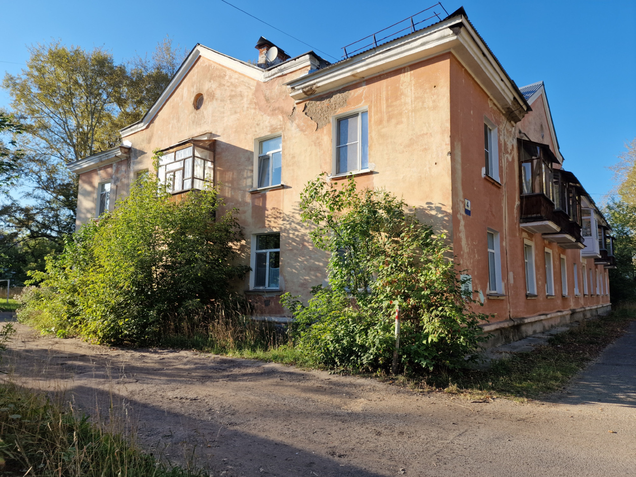 Глазов, Комсомольская улица, 4