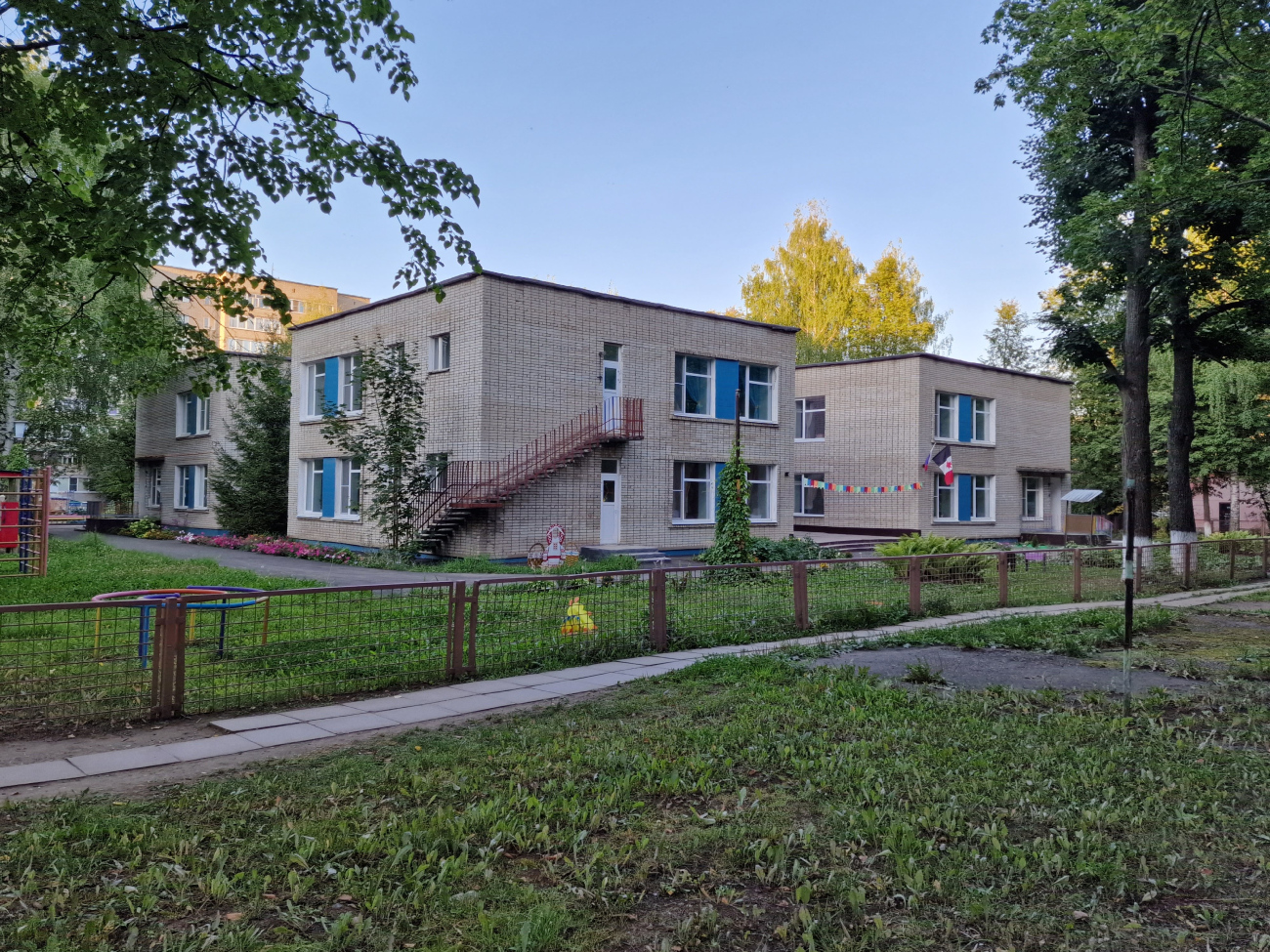 Glazov, Республиканская улица, 21