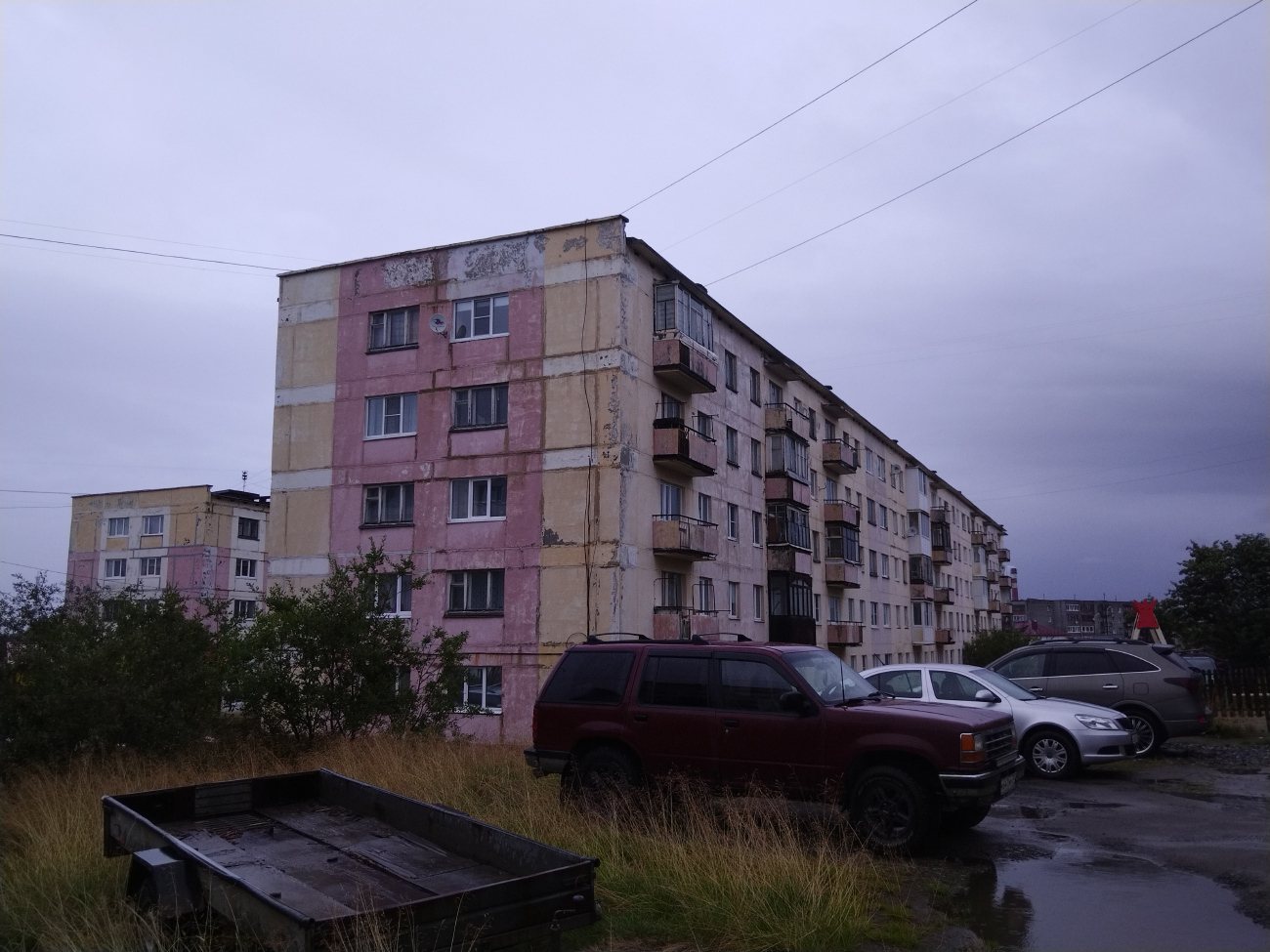 Никель, Печенгская улица, 6