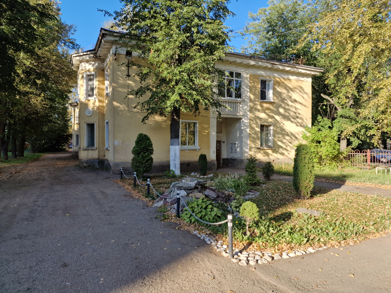Glazov, Улица Мира, 6