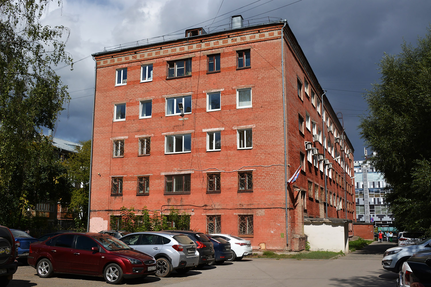 Perm, Стахановская улица, 51