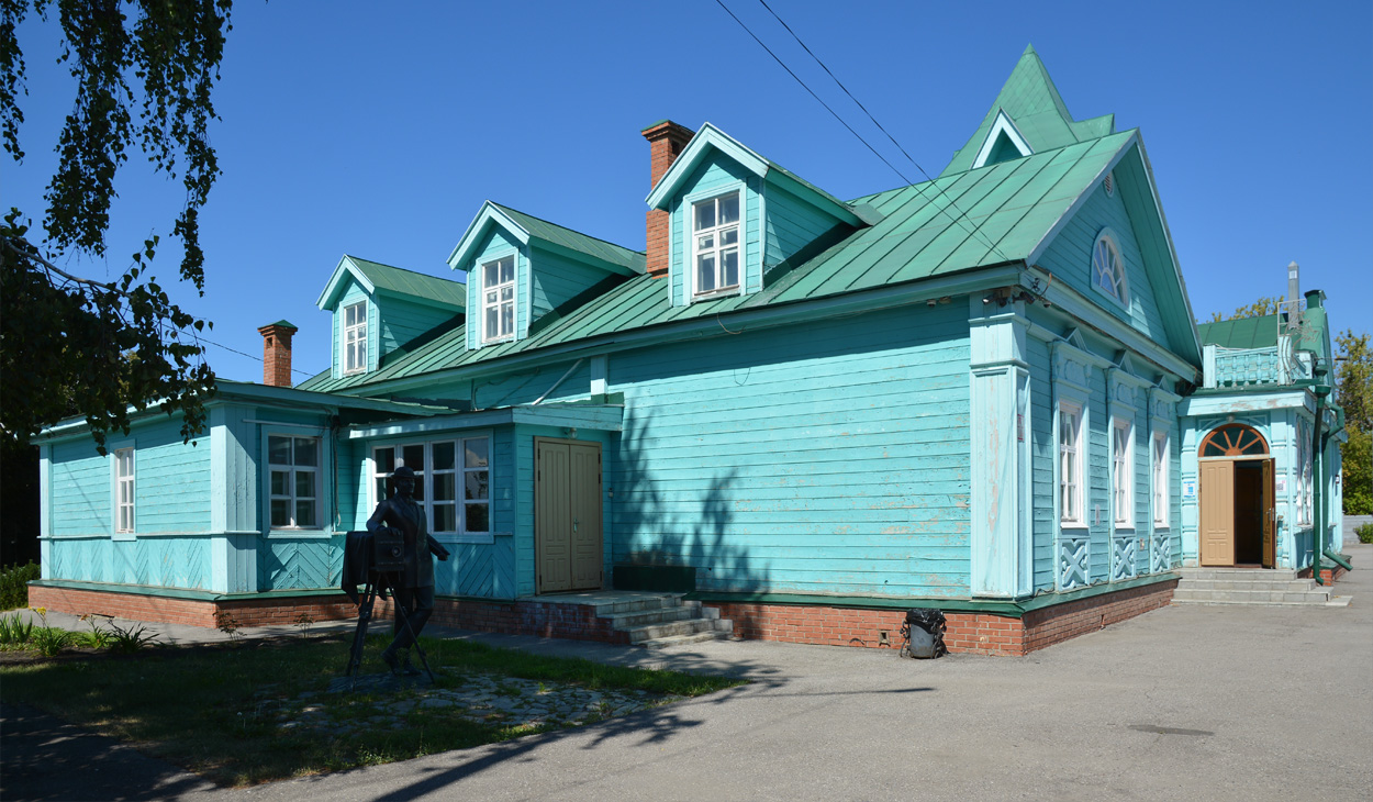 Ульяновск, Улица Энгельса, 1Б