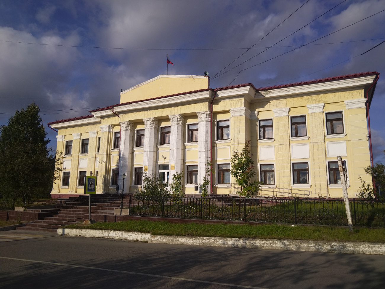 Никель, Улица Пионерская, 2