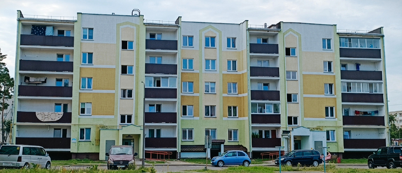Житковичи, Приозёрная улица, 1Д