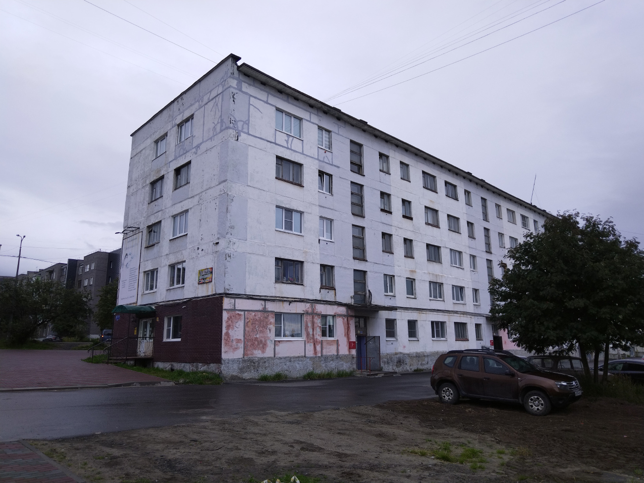 Никель, Гвардейский проспект, 22