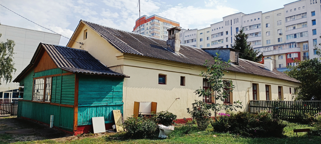 Минск, Полиграфическая улица, 1 / Улица Олешева, 2