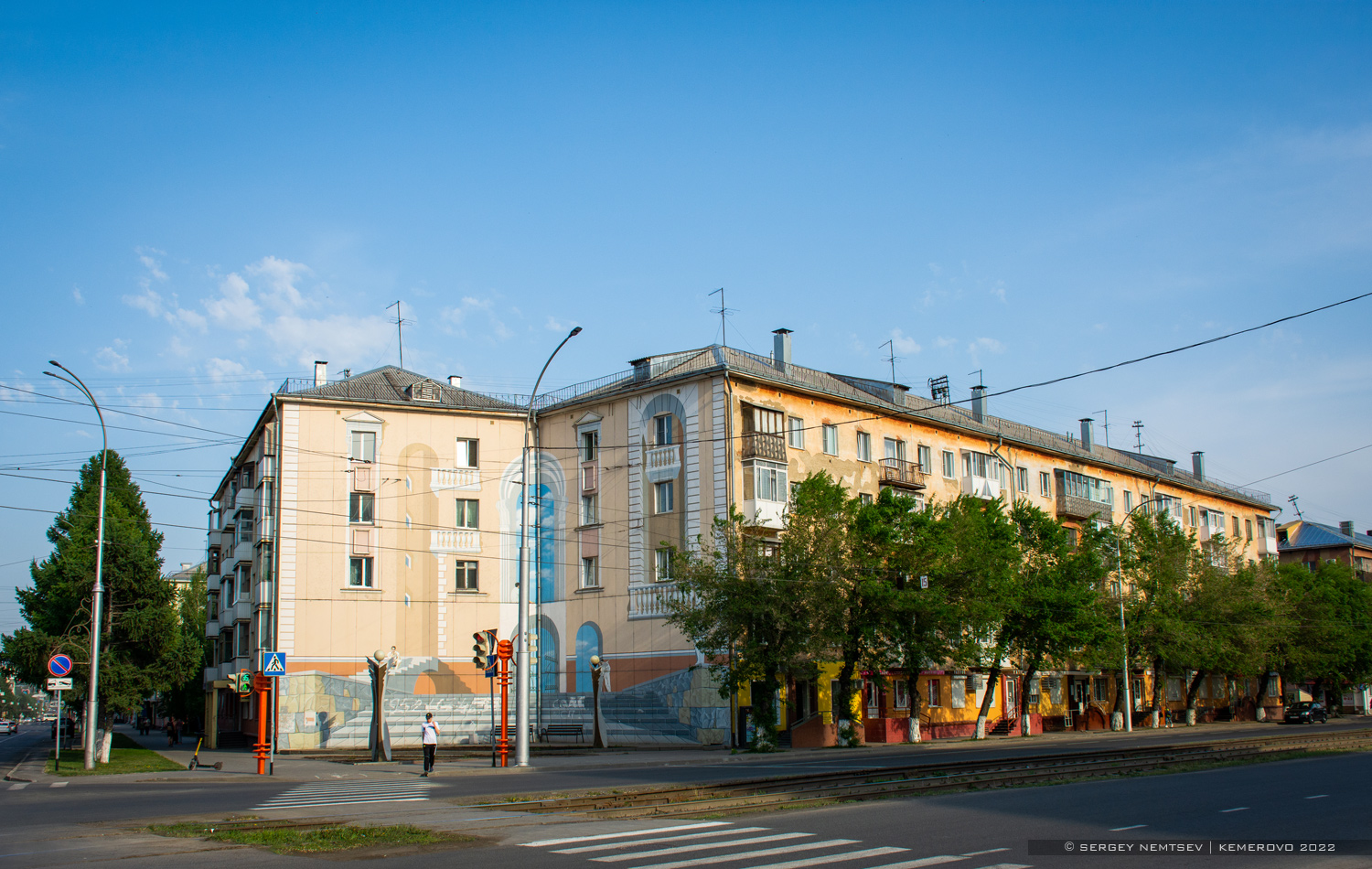 Кемерово, Улица Дзержинского, 8; Красноармейская улица, 101